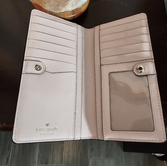Kate Spade Leather Wallet in Chalk Pink NWOT - Picture 8 of 16